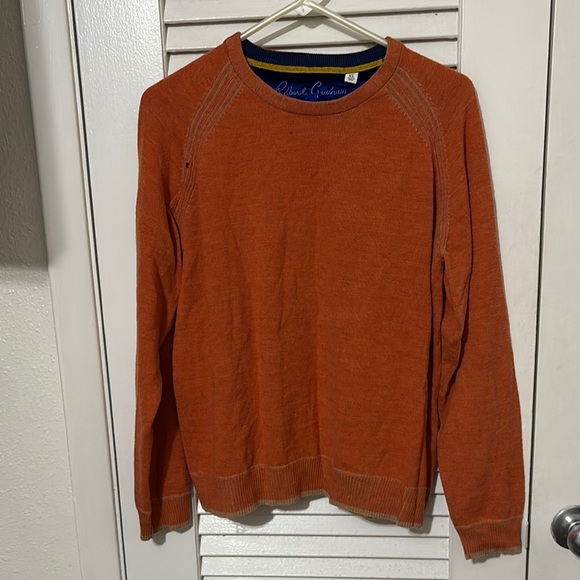 Robert Graham Orange Crewneck Sweater - Picture 1 of 4